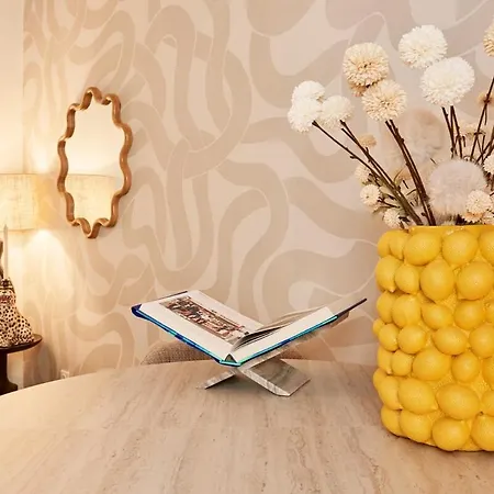 Modern Flat In *